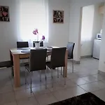 Hanna شقة
